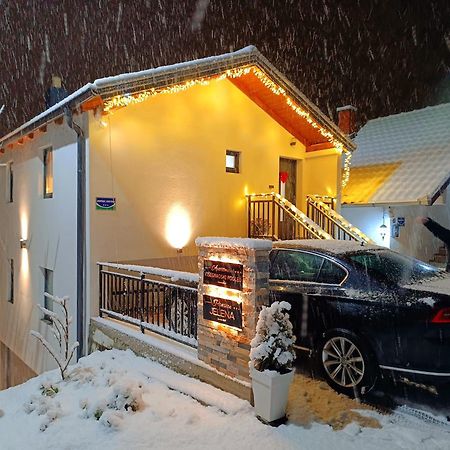 Apartmani Visegradski Pogled Višegrad Exterior foto